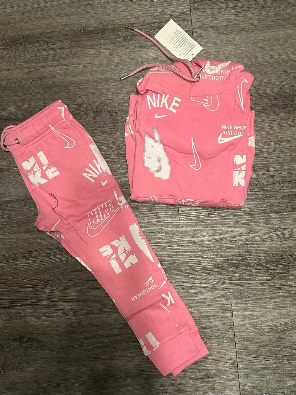 Nike Pink All-Over Kids Joggers Set XS 4/5